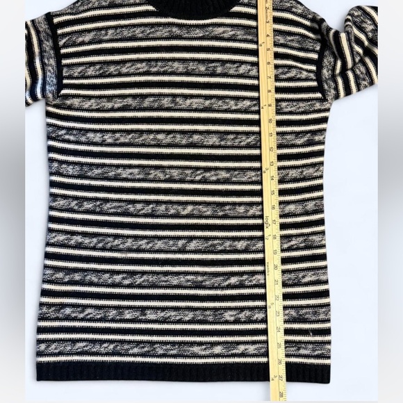 Nordstrom 100% Cashmere Turtleneck Sweater Coastal Navy Ivory Stripe XS New - Picture 9 of 9